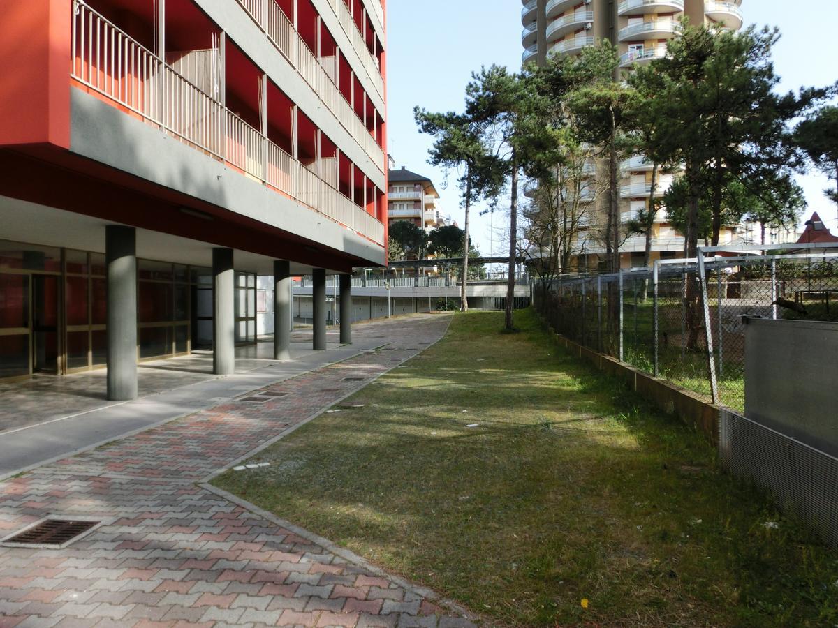 Alideco Apartment Lignano Sabbiadoro Exterior photo